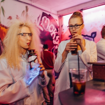 Pagrīdes zinātnieku laboratorija - jauno dejotāju iesvētības - Foto Jurģis Rikveilis