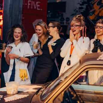 Pagrīdes zinātnieku laboratorija - jauno dejotāju iesvētības - Foto Jurģis Rikveilis