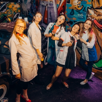 Pagrīdes zinātnieku laboratorija - jauno dejotāju iesvētības - Foto Jurģis Rikveilis