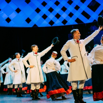 Dancim 70 Latvijas Nacionālajā operā - Foto Anna Zvejniece un Jurģis Rikveilis