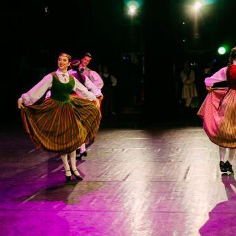 Dancim 70 Latvijas Nacionālajā operā - Foto Anna Zvejniece un Jurģis Rikveilis