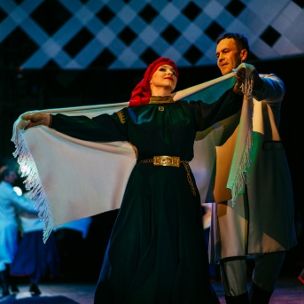 Dancim 70 Latvijas Nacionālajā operā - Foto Anna Zvejniece un Jurģis Rikveilis