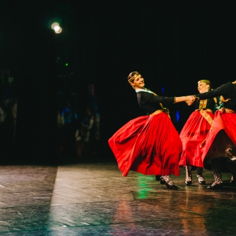 Dancim 70 Latvijas Nacionālajā operā - Foto Anna Zvejniece un Jurģis Rikveilis