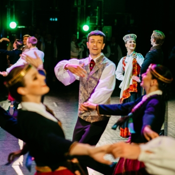 Dancim 70 Latvijas Nacionālajā operā - Foto Anna Zvejniece un Jurģis Rikveilis