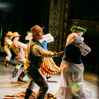 Dancim 70 Latvijas Nacionālajā operā - Foto Anna Zvejniece un Jurģis Rikveilis