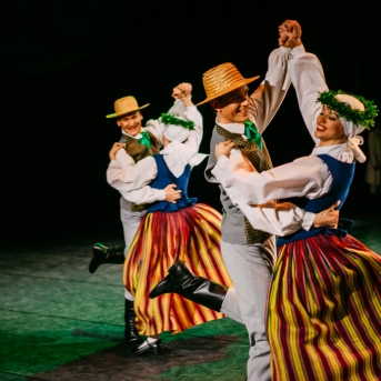 Dancim 70 Latvijas Nacionālajā operā - Foto Anna Zvejniece un Jurģis Rikveilis