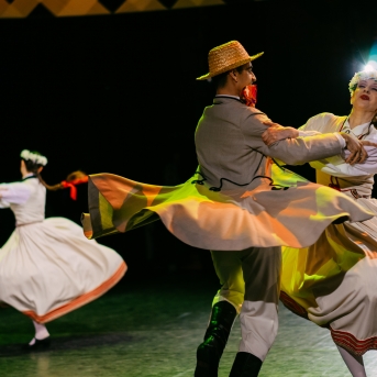 Dancim 70 Latvijas Nacionālajā operā - Foto Anna Zvejniece un Jurģis Rikveilis