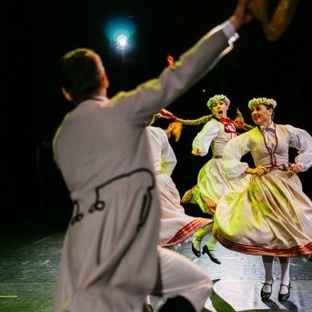 Dancim 70 Latvijas Nacionālajā operā - Foto Anna Zvejniece un Jurģis Rikveilis