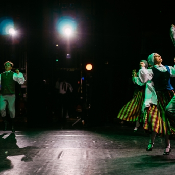 Dancim 70 Latvijas Nacionālajā operā - Foto Anna Zvejniece un Jurģis Rikveilis