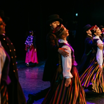 Dancim 70 Latvijas Nacionālajā operā - Foto Anna Zvejniece un Jurģis Rikveilis