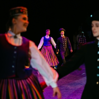 Dancim 70 Latvijas Nacionālajā operā - Foto Anna Zvejniece un Jurģis Rikveilis