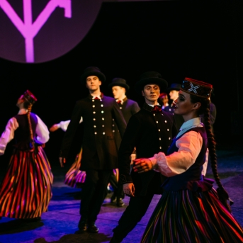 Dancim 70 Latvijas Nacionālajā operā - Foto Anna Zvejniece un Jurģis Rikveilis