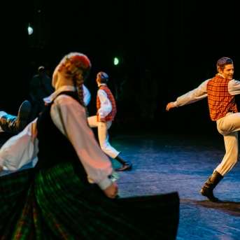 Dancim 70 Latvijas Nacionālajā operā - Foto Anna Zvejniece un Jurģis Rikveilis