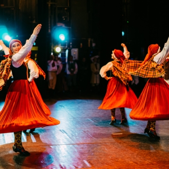 Dancim 70 Latvijas Nacionālajā operā - Foto Anna Zvejniece un Jurģis Rikveilis