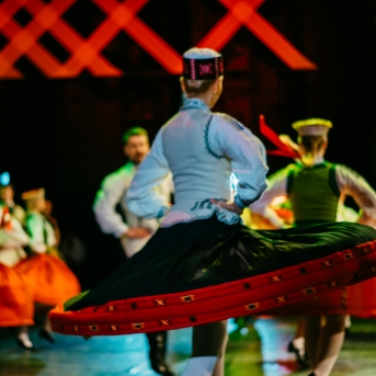 Dancim 70 Latvijas Nacionālajā operā - Foto Anna Zvejniece un Jurģis Rikveilis