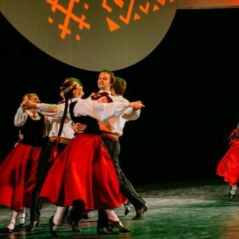 Dancim 70 Latvijas Nacionālajā operā - Foto Anna Zvejniece un Jurģis Rikveilis