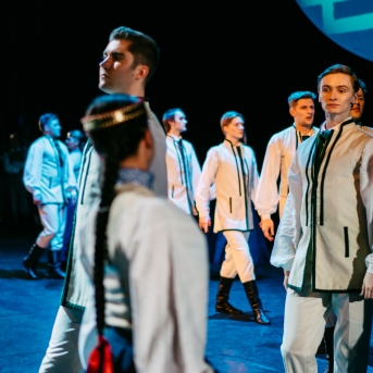 Dancim 70 Latvijas Nacionālajā operā - Foto Anna Zvejniece un Jurģis Rikveilis