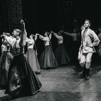 Dancim 70 Latvijas Nacionālajā operā - Foto Anna Zvejniece un Jurģis Rikveilis