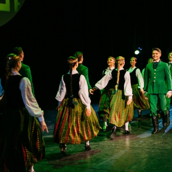 Dancim 70 Latvijas Nacionālajā operā - Foto Anna Zvejniece un Jurģis Rikveilis