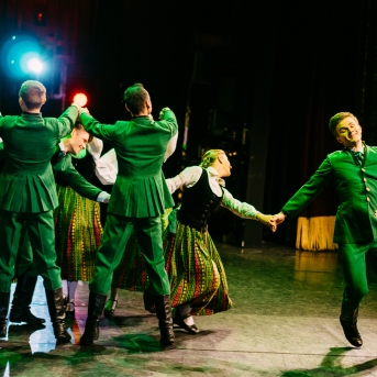 Dancim 70 Latvijas Nacionālajā operā - Foto Anna Zvejniece un Jurģis Rikveilis