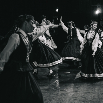 Dancim 70 Latvijas Nacionālajā operā - Foto Anna Zvejniece un Jurģis Rikveilis