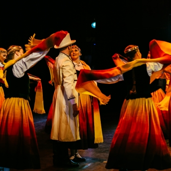 Dancim 70 Latvijas Nacionālajā operā - Foto Anna Zvejniece un Jurģis Rikveilis