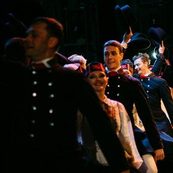 Dancim 70 Latvijas Nacionālajā operā - Foto Anna Zvejniece un Jurģis Rikveilis