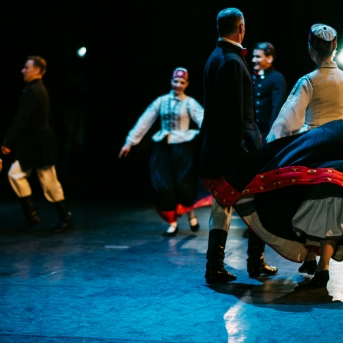 Dancim 70 Latvijas Nacionālajā operā - Foto Anna Zvejniece un Jurģis Rikveilis