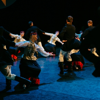 Dancim 70 Latvijas Nacionālajā operā - Foto Anna Zvejniece un Jurģis Rikveilis