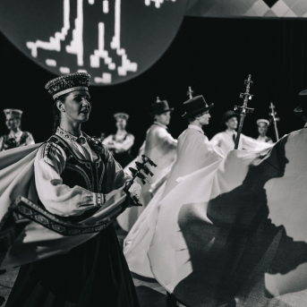 Dancim 70 Latvijas Nacionālajā operā - Foto Anna Zvejniece un Jurģis Rikveilis