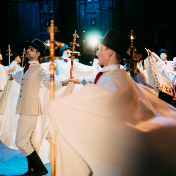 Dancim 70 Latvijas Nacionālajā operā - Foto Anna Zvejniece un Jurģis Rikveilis