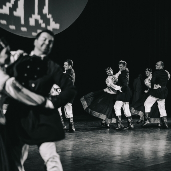 Dancim 70 Latvijas Nacionālajā operā - Foto Anna Zvejniece un Jurģis Rikveilis