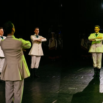 Dancim 70 Latvijas Nacionālajā operā - Foto Anna Zvejniece un Jurģis Rikveilis