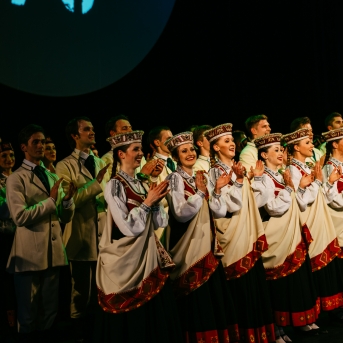 Dancim 70 Latvijas Nacionālajā operā - Foto Anna Zvejniece un Jurģis Rikveilis