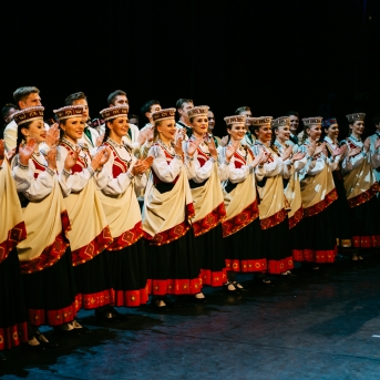 Dancim 70 Latvijas Nacionālajā operā - Foto Anna Zvejniece un Jurģis Rikveilis