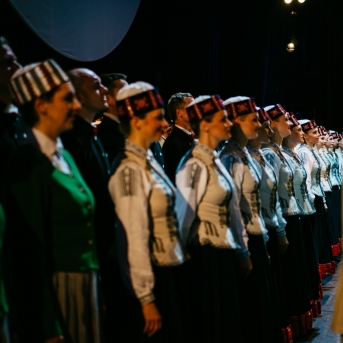 Dancim 70 Latvijas Nacionālajā operā - Foto Anna Zvejniece un Jurģis Rikveilis