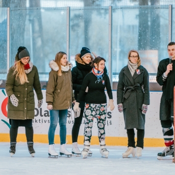 Dancis vs Vektors - draudzīgais hokeja duelis - Foto Jurģis Rikveilis