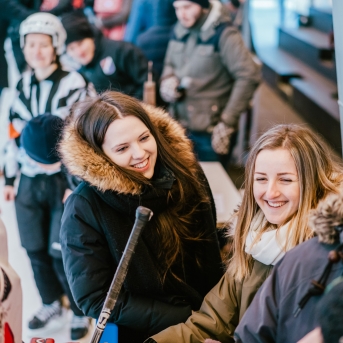 Dancis vs Vektors - draudzīgais hokeja duelis - Foto Jurģis Rikveilis