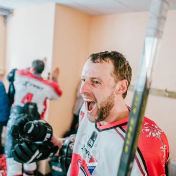 Dancis vs Vektors - draudzīgais hokeja duelis - Foto Jurģis Rikveilis