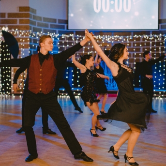 Gada balle „Danča modes - No klasikas līdz avangardam“ - Foto Anna Zvejniece