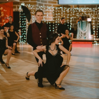 Gada balle „Danča modes - No klasikas līdz avangardam“ - Foto Anna Zvejniece