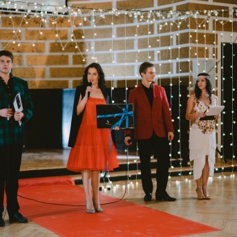 Gada balle „Danča modes - No klasikas līdz avangardam“ - Foto Anna Zvejniece