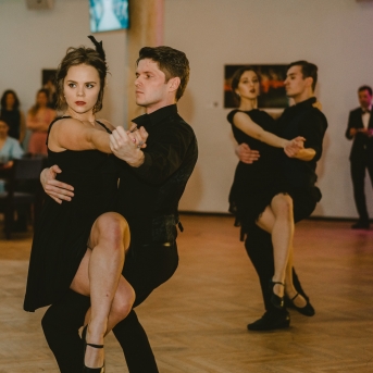 Gada balle „Danča modes - No klasikas līdz avangardam“ - Foto Anna Zvejniece