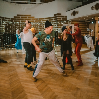 Gada balle „Danča modes - No klasikas līdz avangardam“ - Foto Anna Zvejniece