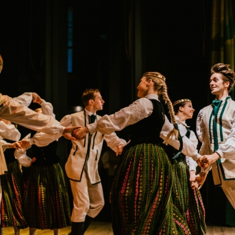 „Ceļā uz Deju svētkiem“ CATA kultūras namā, Cēsīs - Foto Jurģis Rikveilis, Reinis Bērze, Kārlis Lācis
