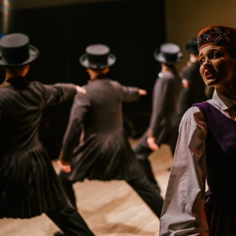 „Ceļā uz Deju svētkiem“ CATA kultūras namā, Cēsīs - Foto Jurģis Rikveilis, Reinis Bērze, Kārlis Lācis