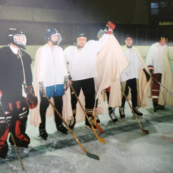 Lielajam hokejam 40 - 