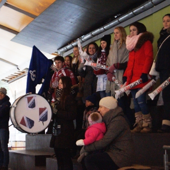 Lielajam hokejam 40 - 