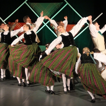 „Jādejo, lai būtu prieks“ Carnikavā - 