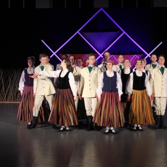 „Jādejo, lai būtu prieks“ Carnikavā - 